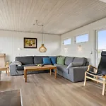 Aghe - 250m From The Sea By Interhome