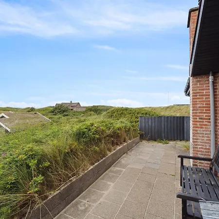 Aghe - 250m From The Sea By Interhome